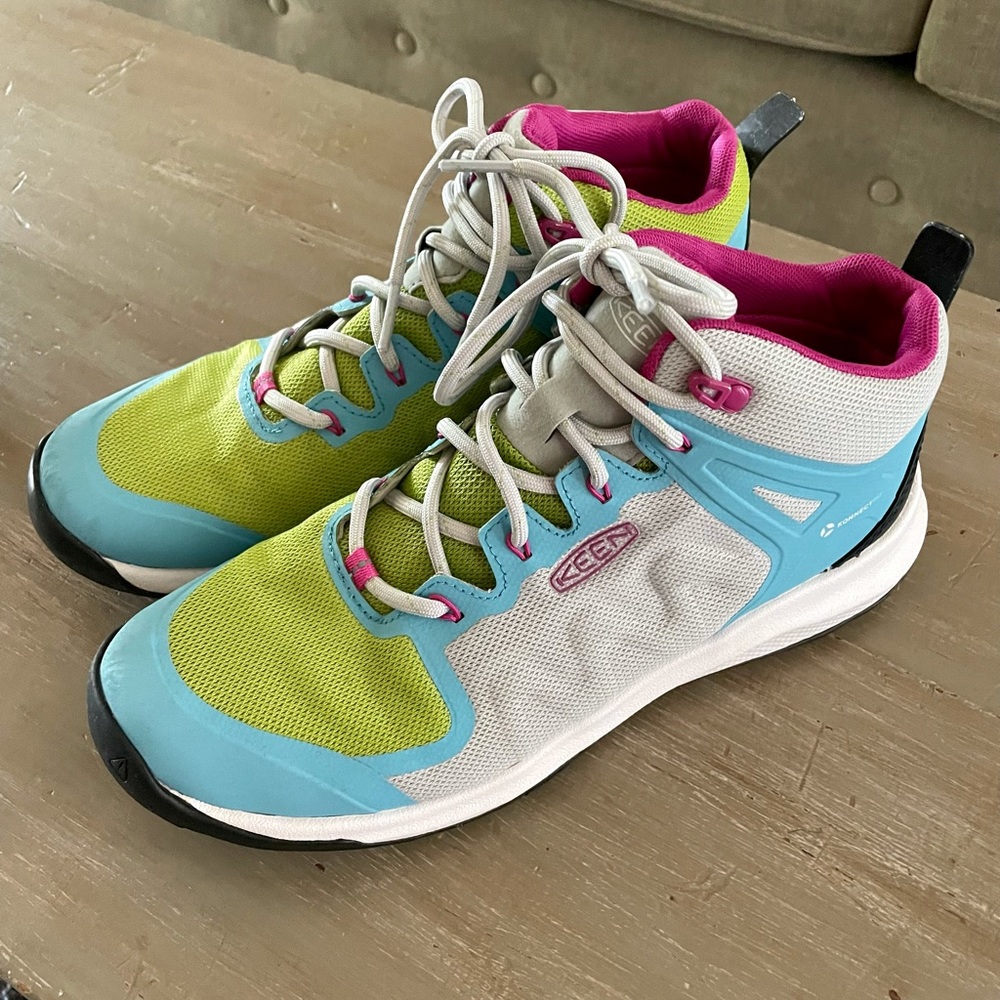 Women’s Keen Hiking Boots